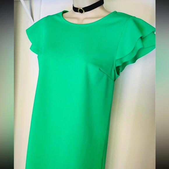 Kelly Green dress - Picture 1 of 11